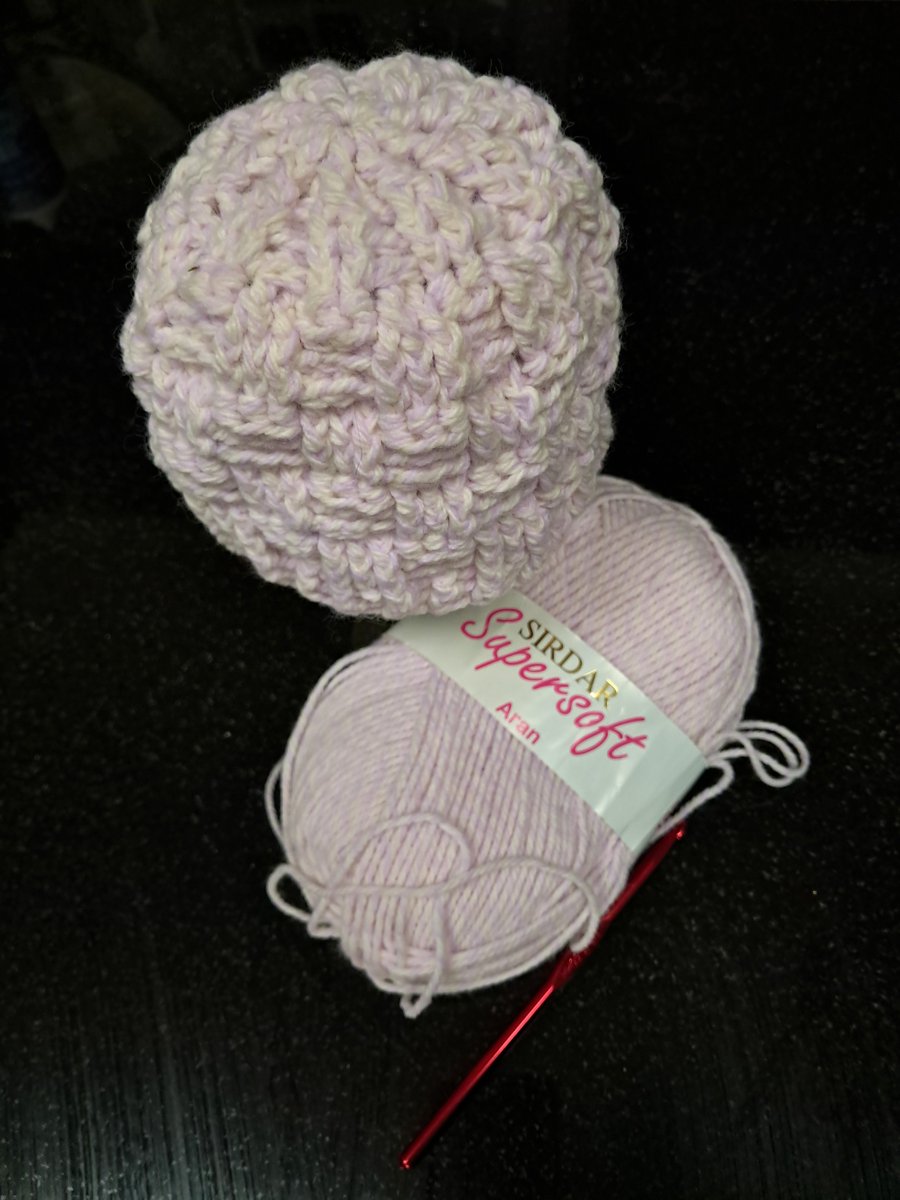 crochet_crafter's tweet photo. #Crochet #StashBusting Basket Weave Baby Hat turned out a little bigger than I wanted so I'm just starting a smaller version as there's a new baby due any day on our street. https://t.co/ouq7cJSsTH
