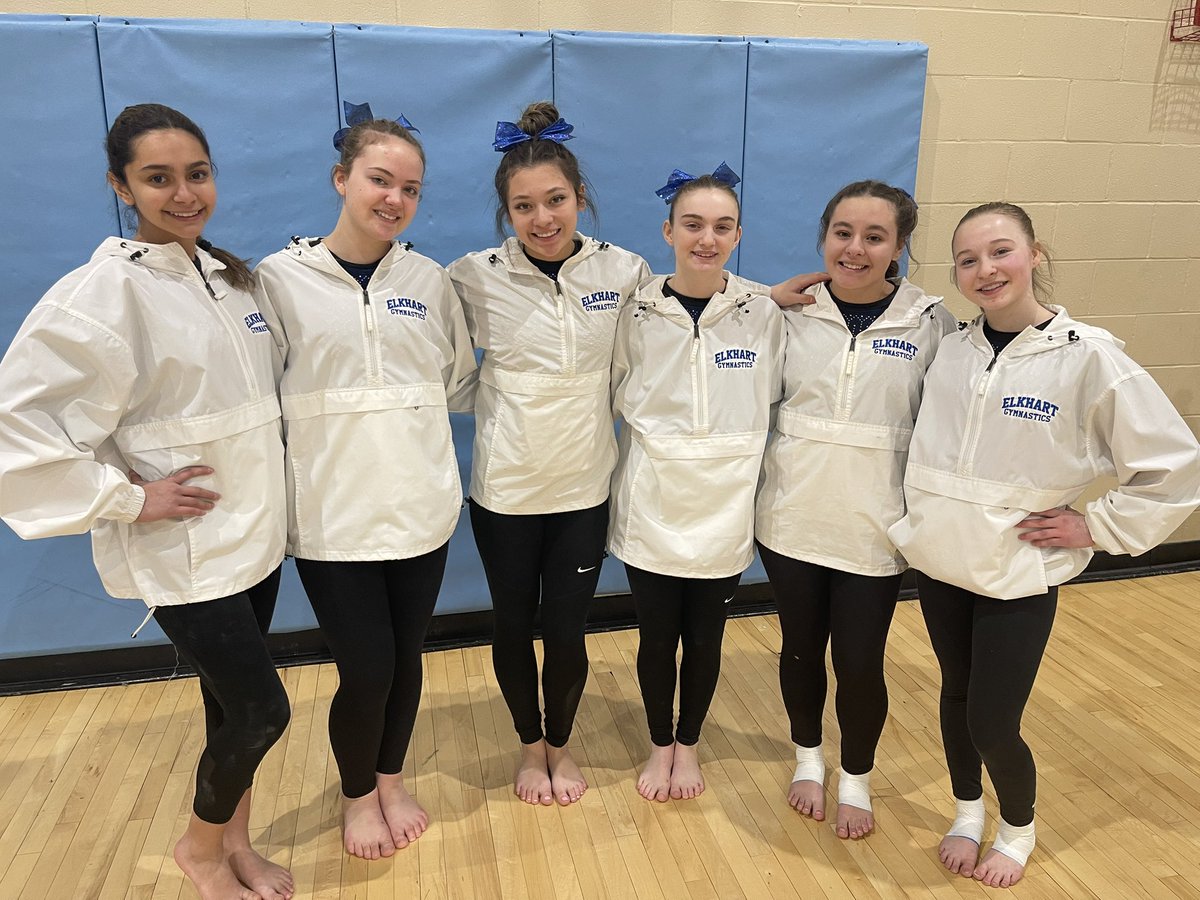 Lakeland invite is about to start. Go Lions!