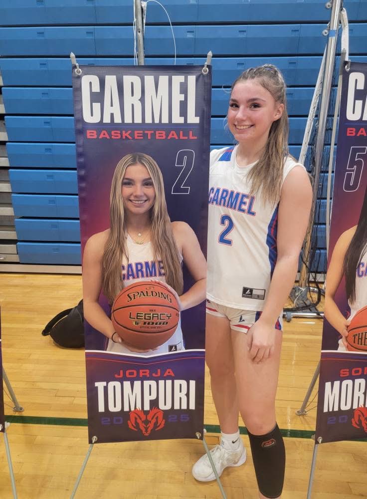 MathwithMarsden's tweet image. Congrats to @JorjaTompuri on her senior night🏀⛹🏼‍♀️💙