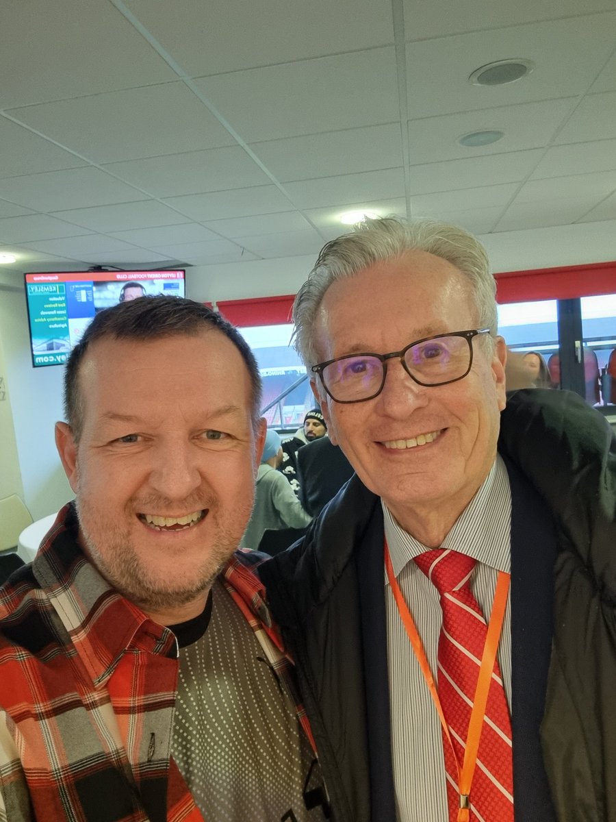 Ég og Nigel Travis vorum eðlilega svekktir í leikslok en ótrulega stoltir af liðinu! #LOFC #OneOrient #FACup