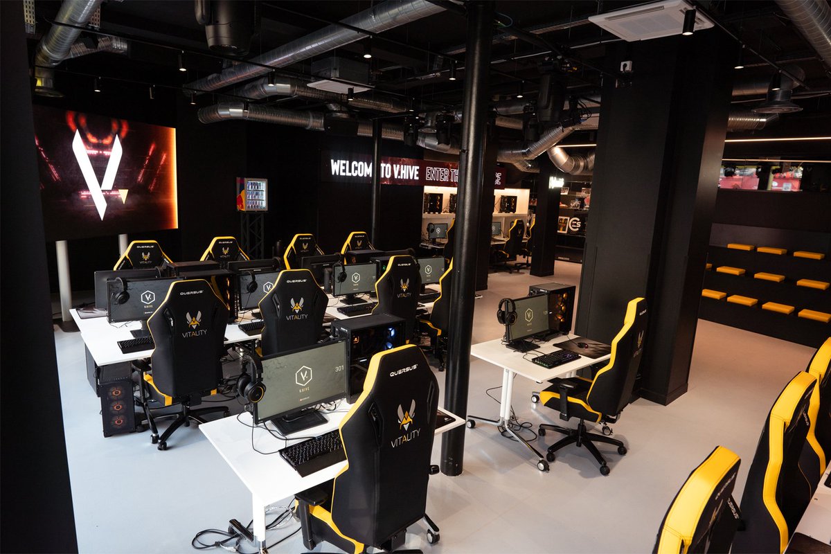 AYO

Pour rappel, demain petit cours de SF6 en présentiel à 14h !

- 20€ - 2H - Une thématique au choix 📝
-📍 Vitality Hive, 102 Bd de Sébastopol, 75003 Paris

Une 10aine de pré-inscrits, MERCI 🙏 

Passez en DM si vous souhaitez participer, il reste quelques places 👀