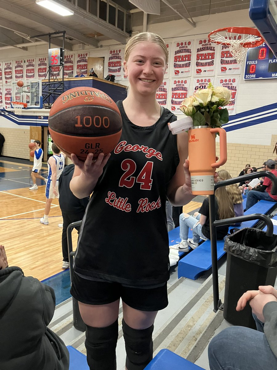 Got a nice road win last night and had our junior Lindsey Haken pass the 1,000 pt mark for her career in the process! Congrats Lindsey, we're very proud of you and the rest of the squad! <a href="/lhaken24/">lindsey haken</a> <a href="/IGHSAU/">IGHSAU</a>