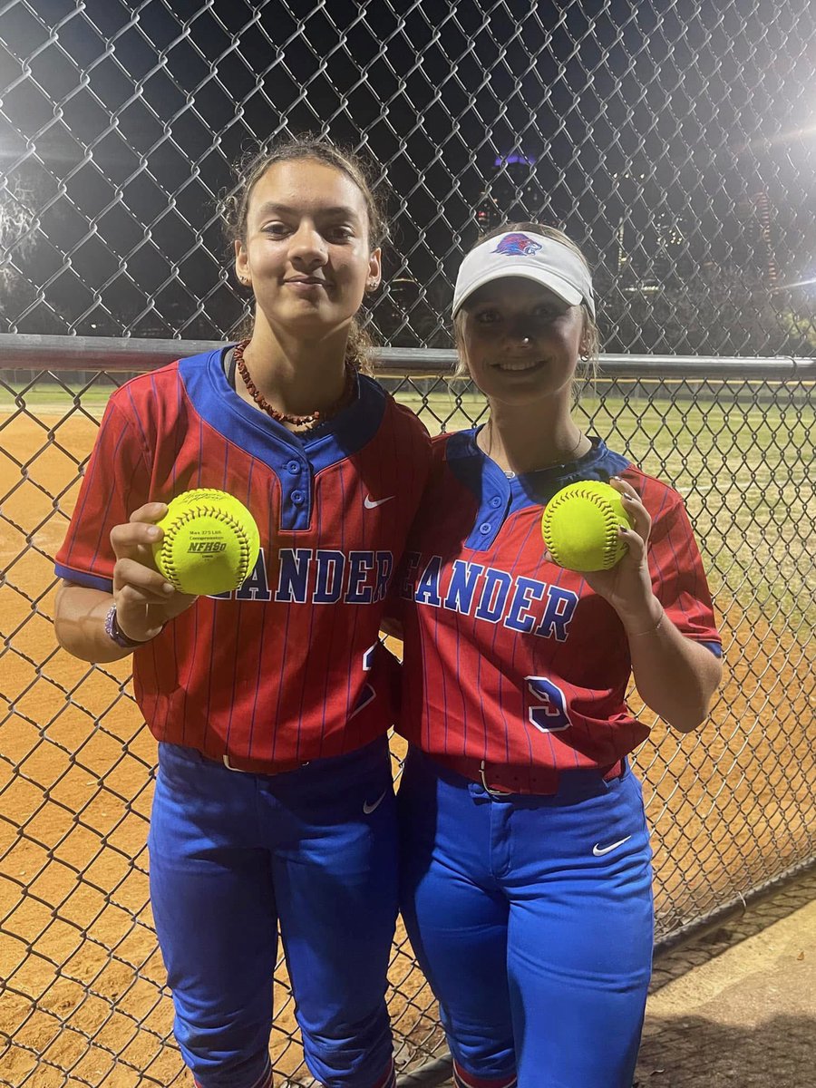 AveryBarnard33's tweet photo. Great way to start the high school season. Went 2-3 with a solo HR and double to help my team win over Austin Bowie. 

@LeanderSoftball @driver_kendall @ReederKenzie @BuzzCentex @TreyHoldbrook @TarletonSB @Coach_Cump @StefPhillips4 @AlyxCordell https://t.co/sXPLiKeC8e