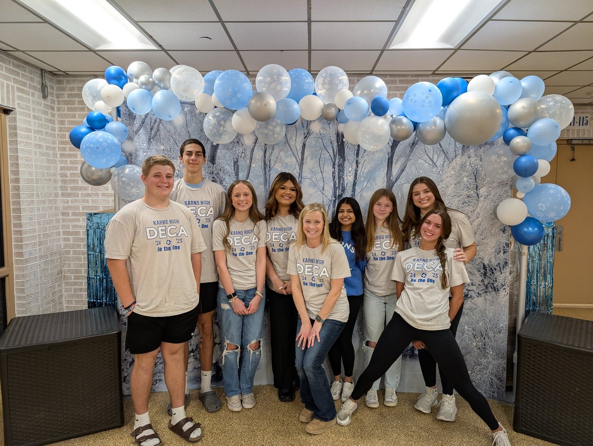 DECA ready for the Daddy/Daughter Dance