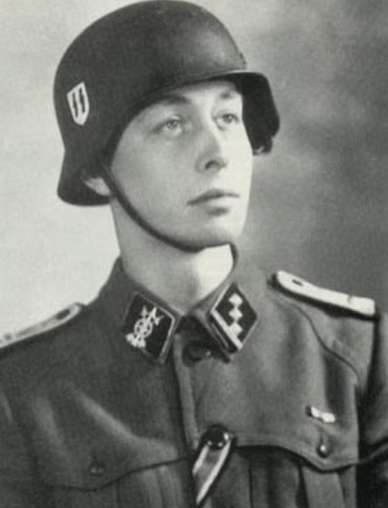 OSNMITALY's tweet image. L'individuo che indossa l'uniforme da ufficiale delle Waffen SS non è un tedesco, ma un italiano.
Si tratta dell' SS-Obersturmführer ( tenente ) Pio Filippani Ronconi, arruolato nella 29esima. Waffen-Grenadier-Division der SS (italienische Nr. 1) che aveva tra i 10000 i 20000