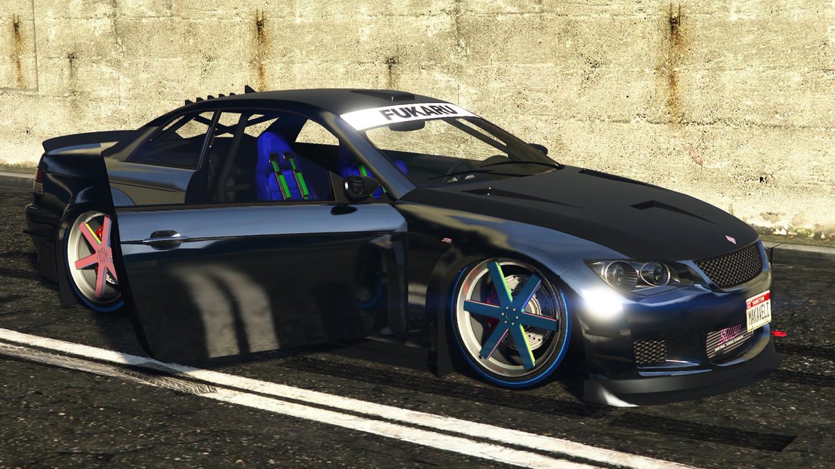 A̸̻͂͌̎̈́͑̍̽͒ͅl̵̢̲̰̻̄́̔̃é̴̱̝͇̩̅̒́̈́̍̌͛̀͘x 𝕵𝖊𝖗𝖊𝖟 tweet media