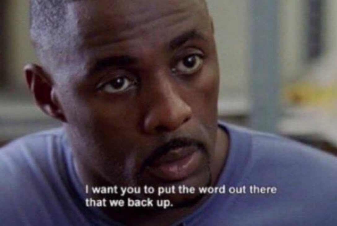 tmac714chillin's tweet photo. Mavs fans https://t.co/w56pzsg3n3