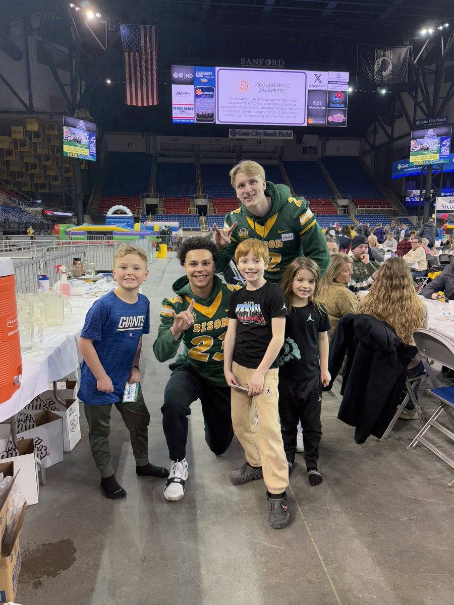 Kegan Huber (@keganhuber) on Twitter photo Had a great time serving the community today! Thank you to the <a href="/GandGCollective/">The Green and The Gold Collective</a> for these kinds of opportunities! Had a great time serving the community today! Thank you to the <a href="/GandGCollective/">The Green and The Gold Collective</a> for these kinds of opportunities!