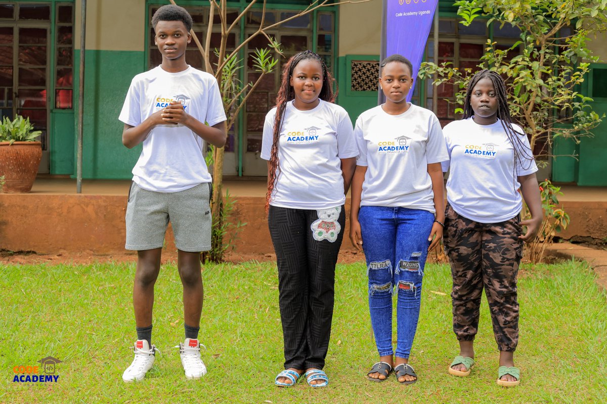 CODE ACADEMY UGANDA (@code_academy_ug) on Twitter photo Meet the advanced scratch coding class🥸 
It is a joyful thing to have seen them through all the levels.#selfgrowth #coding #campers Meet the advanced scratch coding class🥸 
It is a joyful thing to have seen them through all the levels.#selfgrowth #coding #campers