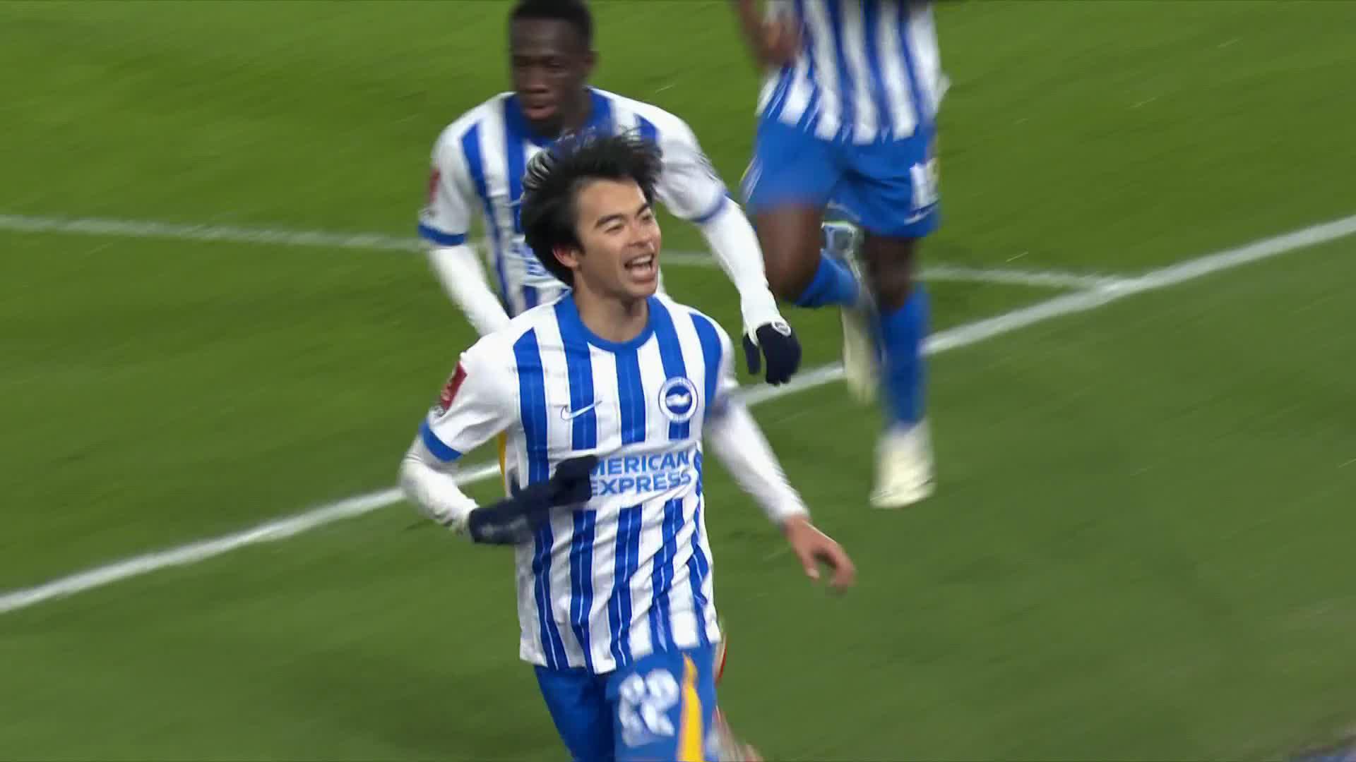 Kaoruuuuuuuuuuuu 🇯🇵@OfficialBHAFC's star shows his quality with a beautiful finish#EmiratesFACup