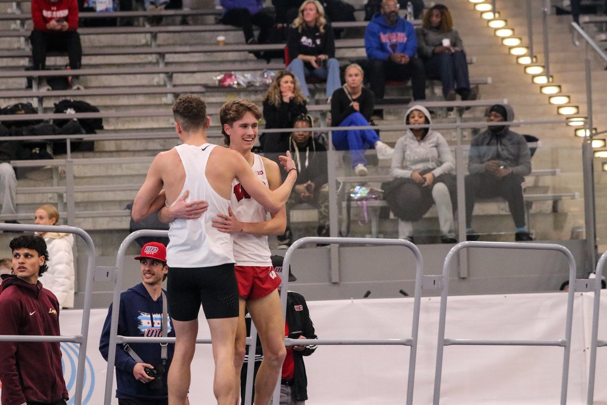 BadgerTrackXC's tweet photo. Smiles all around with this 1-2-3 finish the in mile 🤩

🥇Liam Newhart, 4:01.34 PR
🥈Archie Noakes, 4:01.55
🥉Bryce Stachewicz, 4:03.75 https://t.co/OeTWti6TO3