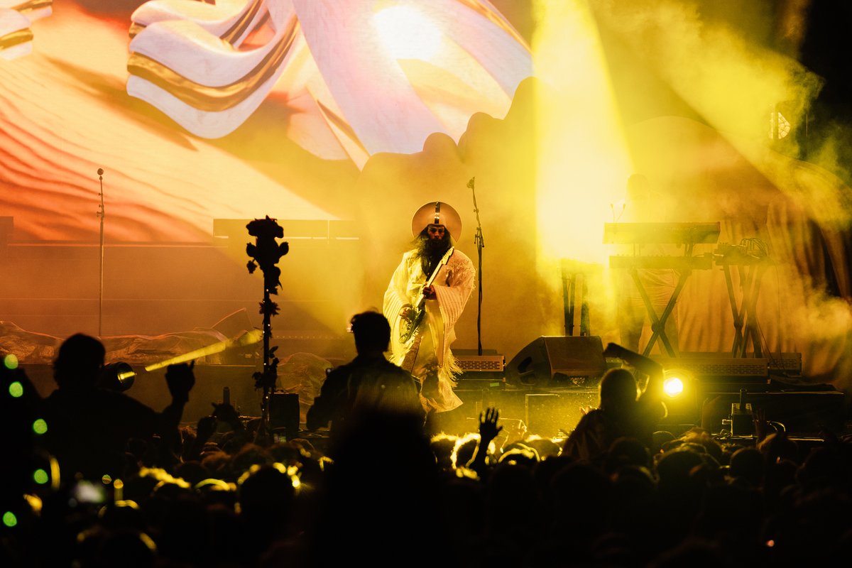 Tasmania! You are a gift! Thank you for an incredible night! Until next time. Stay blessed.

Empire.