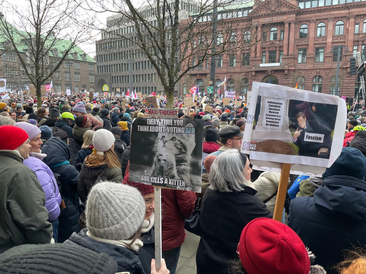 8.2.2025: Mehr als 35.000 in #Bremen #gegenNazis