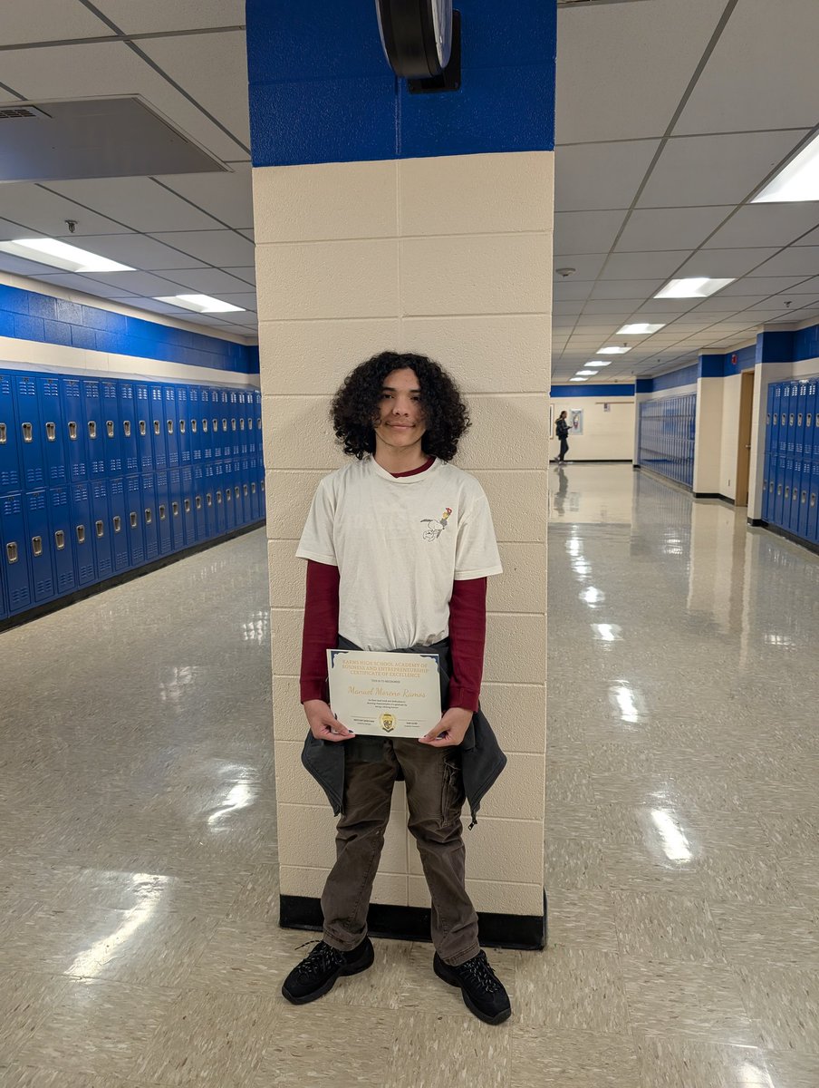 Congratulations to Manuel Moreno Ramos on being our November/December Sophomore Student of the Month.