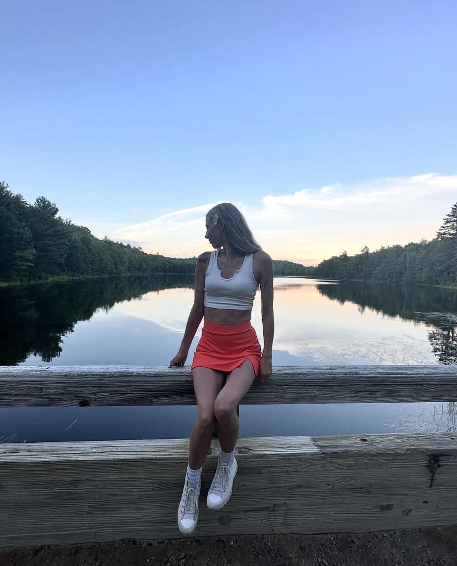 tinymaddie's tweet image. Posting for no one to see lol