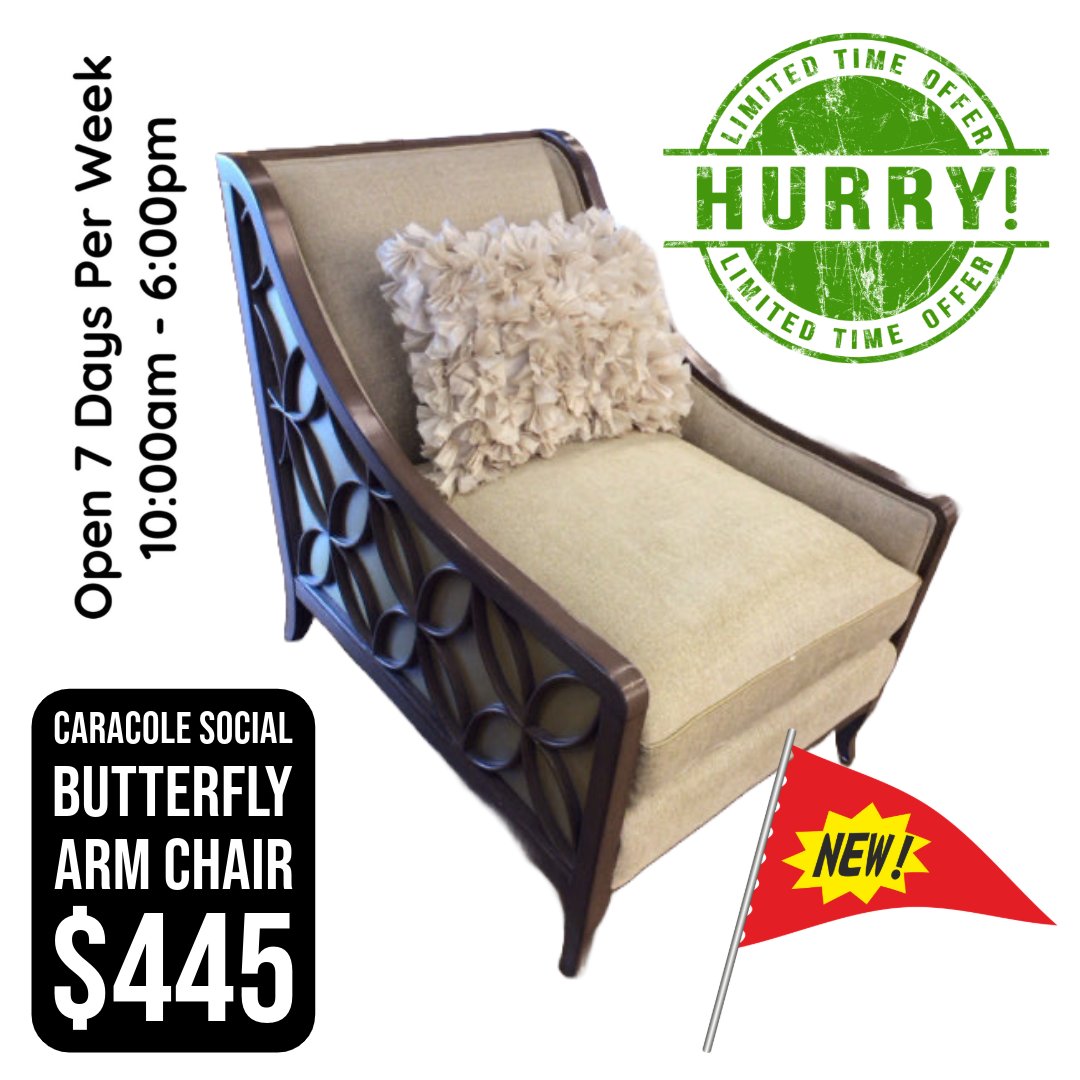 ConsignmentFLA's tweet image. This Caracole Social Butterfly Arm Chair is ready to make your space pop! Bold design, supreme comfort, and just $445. Don’t sit on this deal—snag it before someone else does!
#FurnitureFind #StatementSeating #ConsignmentTreasure #ActFast #EncoreInteriors #HomeVibes #StyleUpgrade