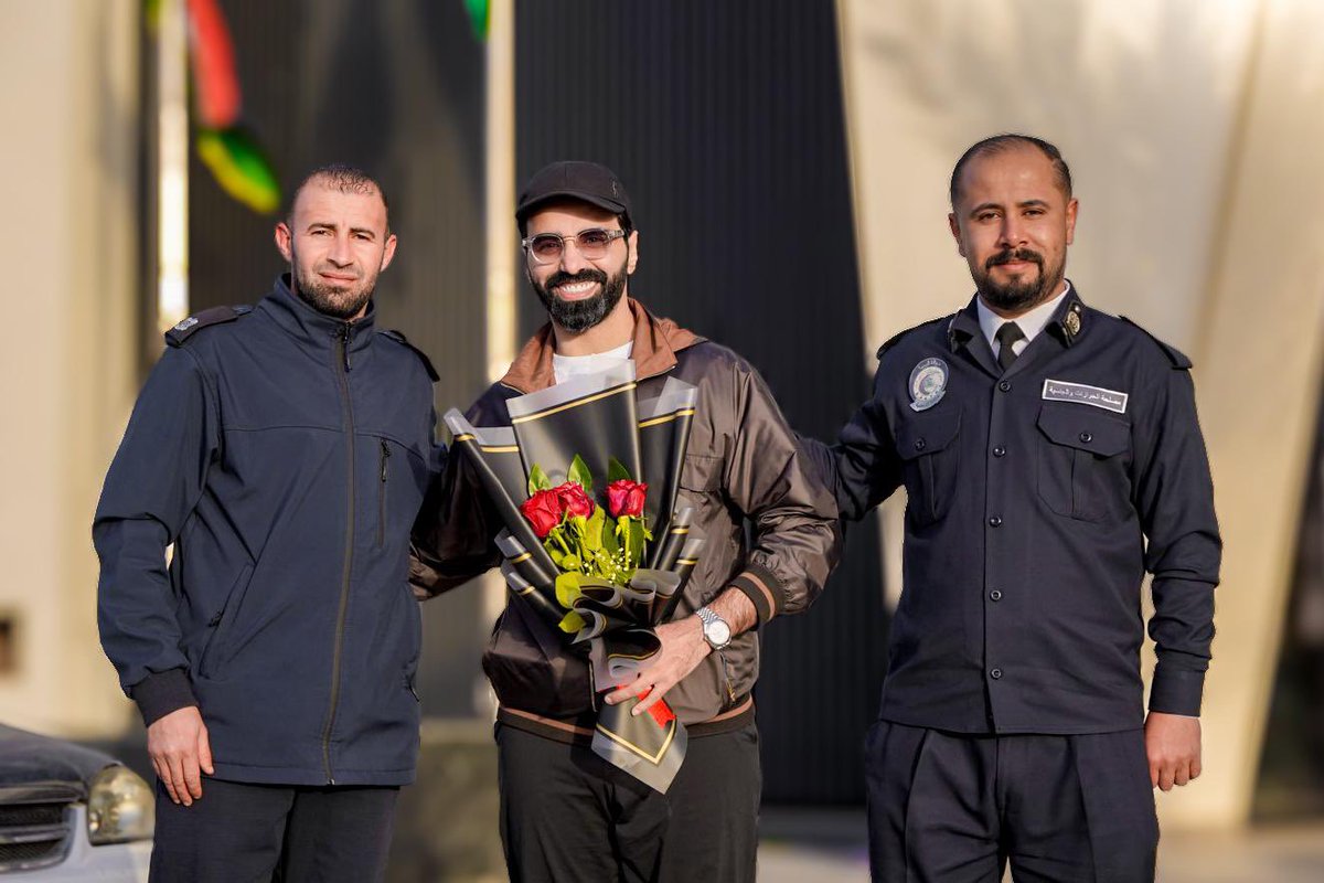 Nasser_Alwobair's tweet photo. شكرًا أهل ليبيا على كرم الضيافة وحسن الاستقبال 
موعدنا في الاصبوحه الشعريه يوم الاثنين القادم
في جامعة مصراته كلية الفنون والاعلام الساعه 11 صباحًا .. حضوركم شرف 🇱🇾♥️ https://t.co/QNGG5lGnLb