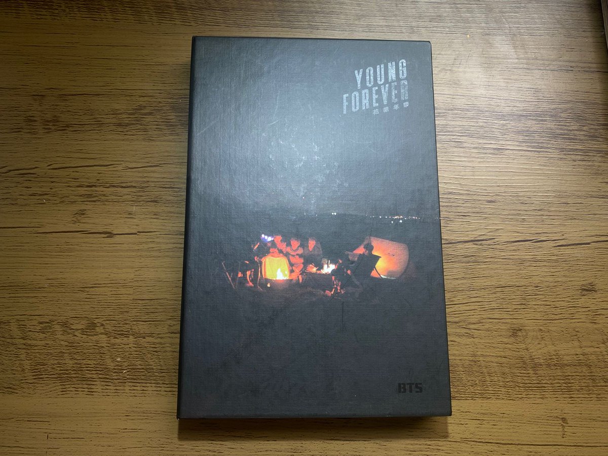 btshwn's tweet photo. ⚠️FOTOS MAIS DETALHADAS E BRINDES ENVIO POR DM ⚠️
The Most Beautiful Moment in Life: PT1. PT2 e Young Forever https://t.co/szfEvWoWkp