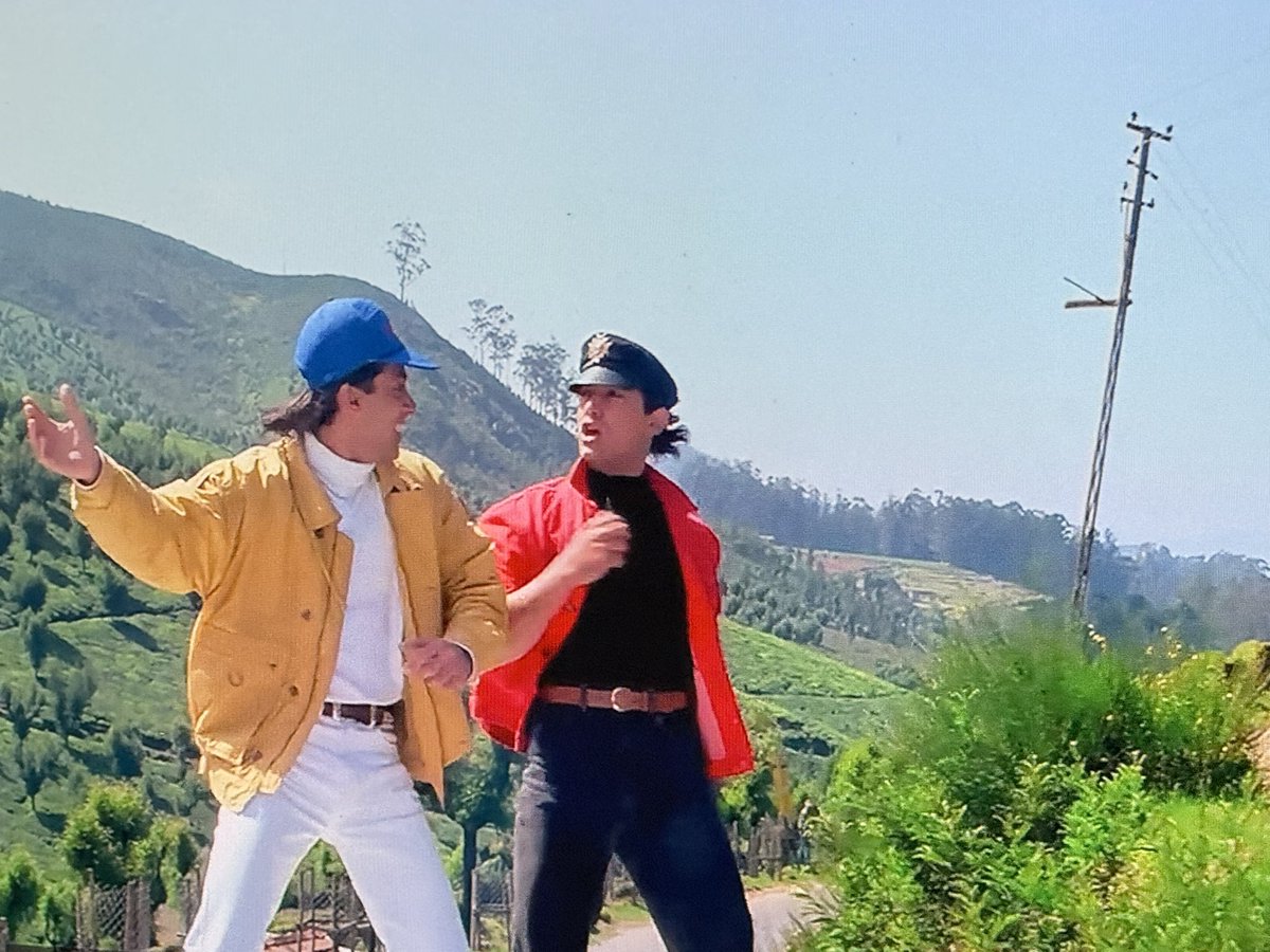 Geeky_Foodie's tweet image. Never gets old, does it? 

#AndazApnaApna 

What’s your favourite AAA dialogue? 

I cannot even begin to choose from the countless gems. 

#MovieNight #Saturdays