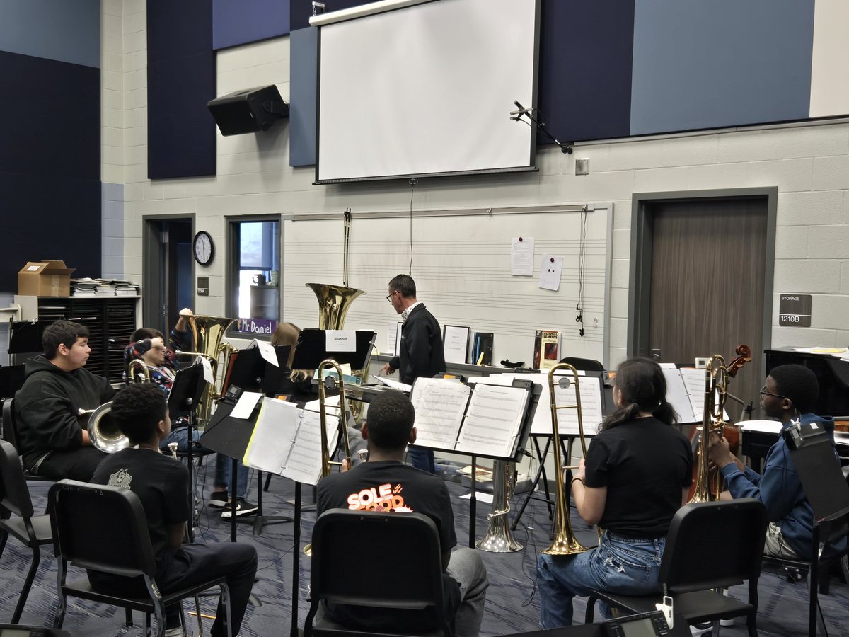 Haskett Junior High Band tweet media