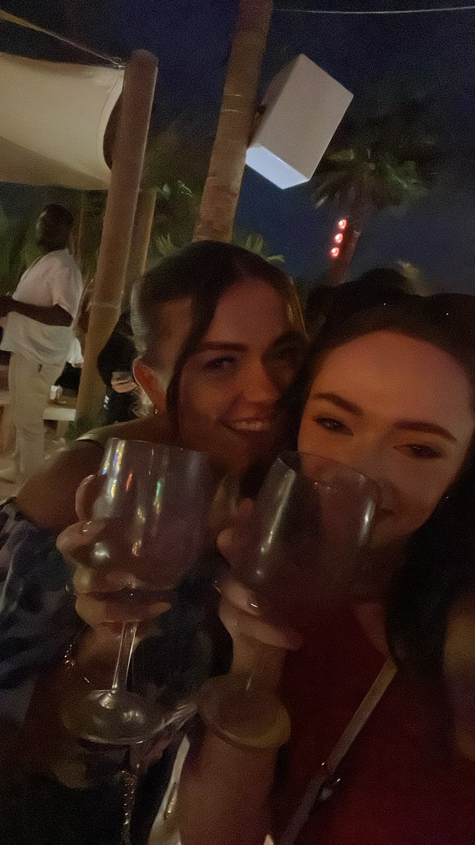 lydiaa_wade's tweet photo. @GfordPhoenix Gwarn the boys https://t.co/vEYVk3VJGs