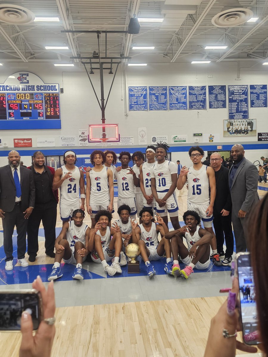 Armond Ward (@armondward23_) on Twitter photo 