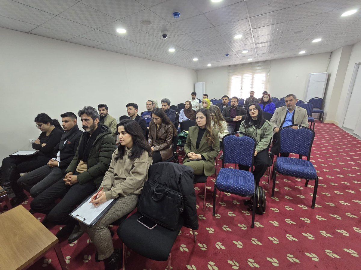 erkansenses's tweet photo. Şırnak Barosu’nda meslektaşlarımıza yönelik ‘Anayasa Mahkemesi ve AİHM’e Başvuru Usul ve Esasları’ konulu seminer çalışması yaptık. 

Davet ve ev sahipliği için kıymetli Şırnak Barosu Başkanımız Av. Abdullah Fındık @avaf1973 ile Şırnak Barosu yönetim kuruluna çok teşekkür ederim. https://t.co/wwdyJYB68R