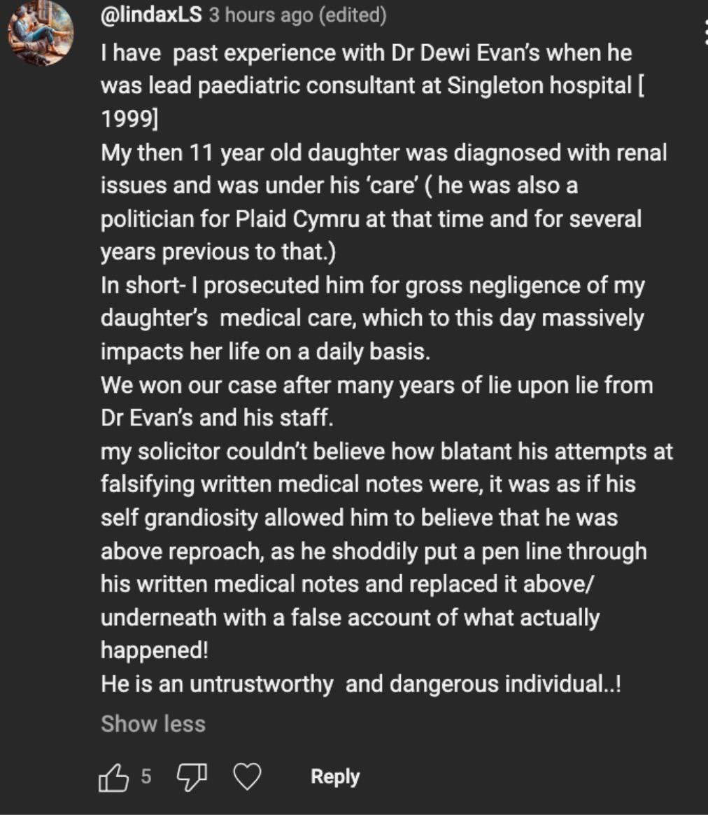 Amanda Moore tweet media