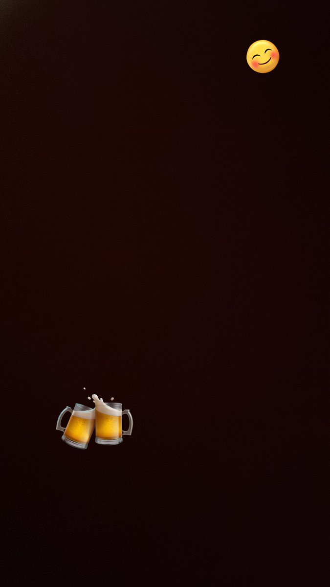 #旺角 #黑布街 遇見拿着酒的你 ，回頭對上眼 感覺是多麼微妙，然後…..