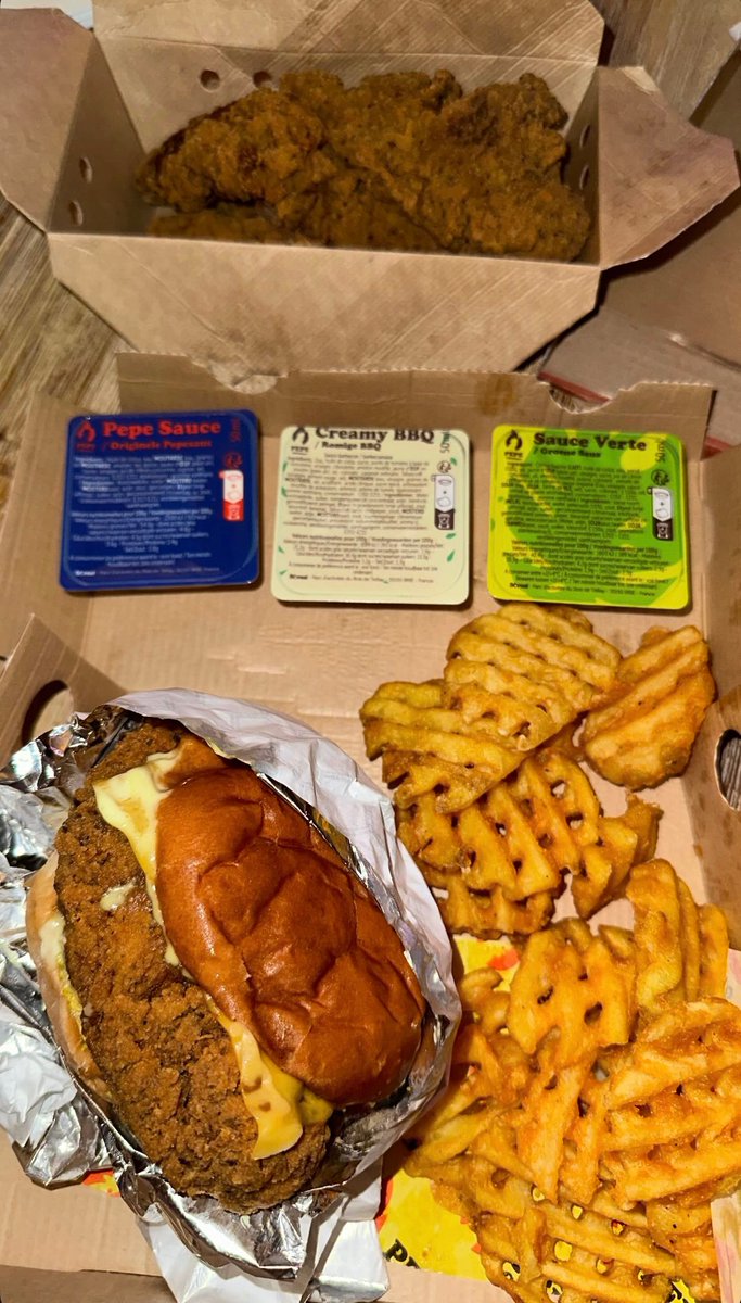 Pepe Chicken tweet media