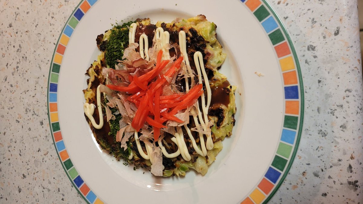 Niksan1ty's tweet photo. Some Okonomiyaki i made from a Cooking Box i ordered online. Not bad tbh🔥
#HobbyCook #okonomiyaki https://t.co/CXSVKnhdft