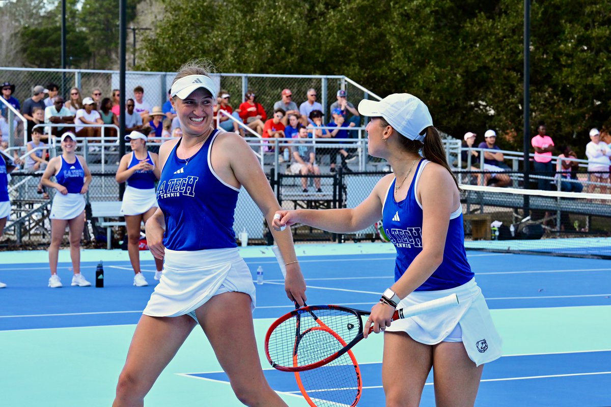 LATechTennis's tweet photo. 📸 Doubles Action 📸 https://t.co/vl7JpguOT1