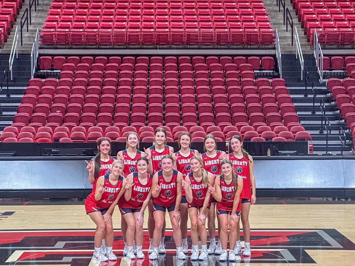 A little Raider Power to get our morning started. Liberty Lady Patriot Basketball enjoying the experience and working hard ♥️