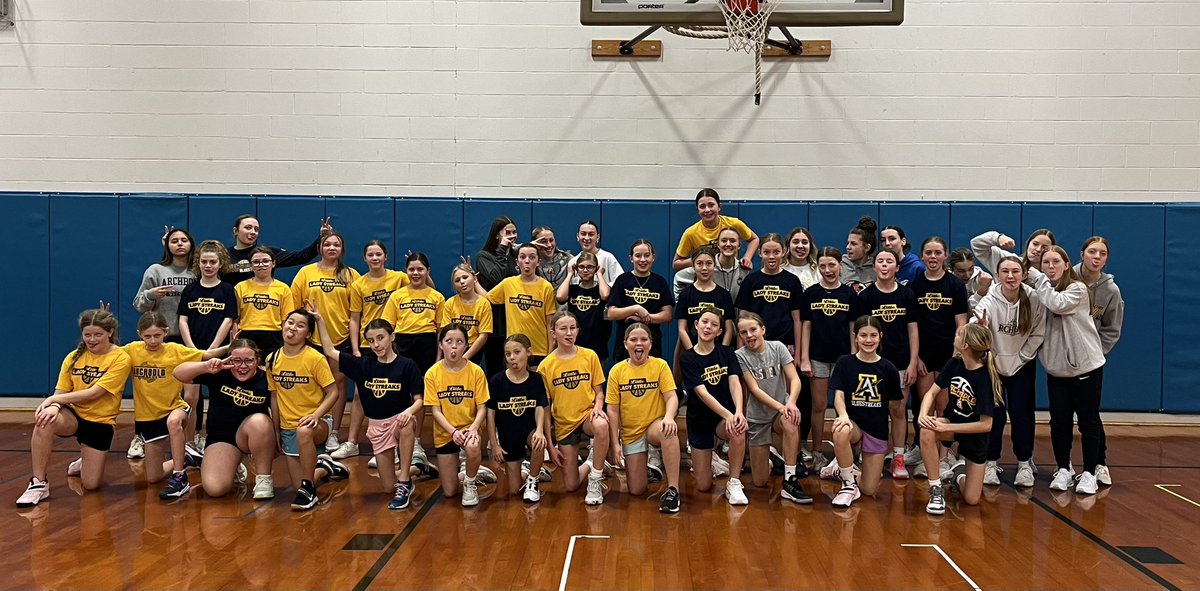 Today was a GREAT last day of our 2025 Little Lady Streaks program. These young ladies worked hard to improve their skills.  💙⚡️🏀