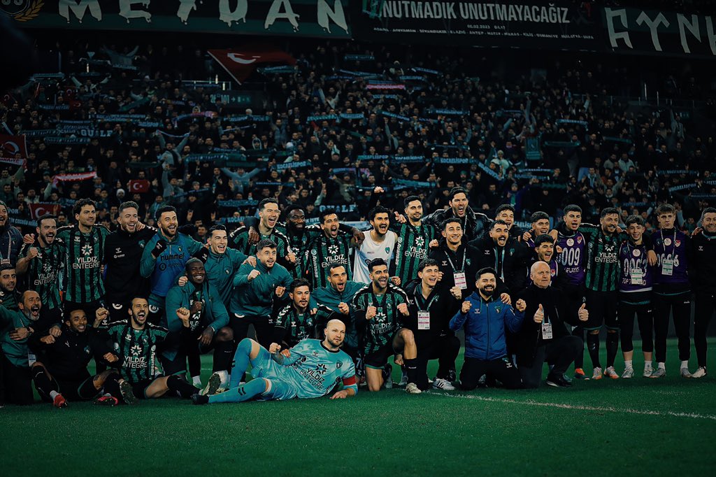 Kocaelispor's tweet photo. DURMA, YÜRÜ İLERİ! 🔜🏆 https://t.co/3K1XdZRecV
