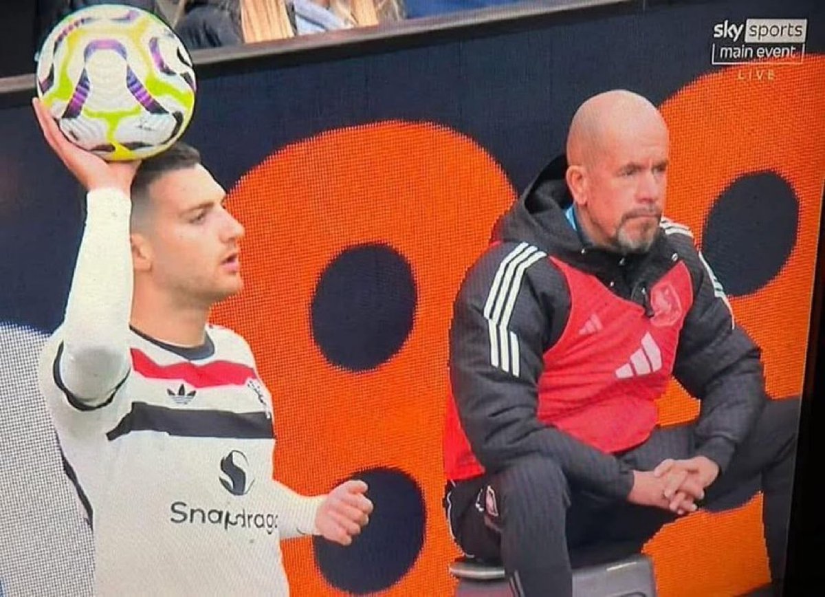 CuriosidadesPRL's tweet photo. Ten Hag já arrumou um novo emprego. https://t.co/q1oNh6IvC7