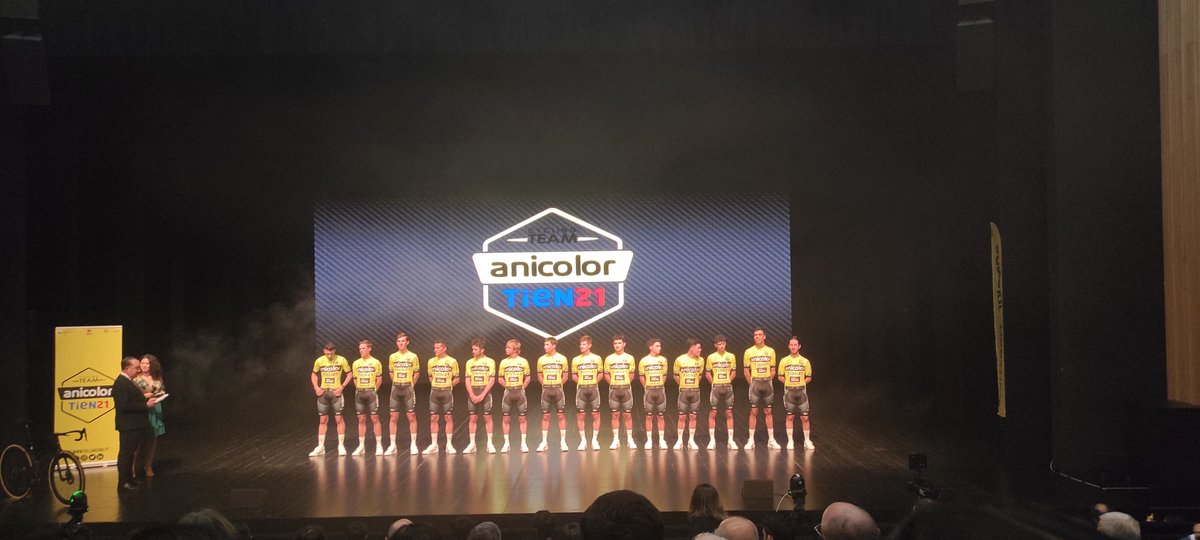 Antonio R. Costa tweet media