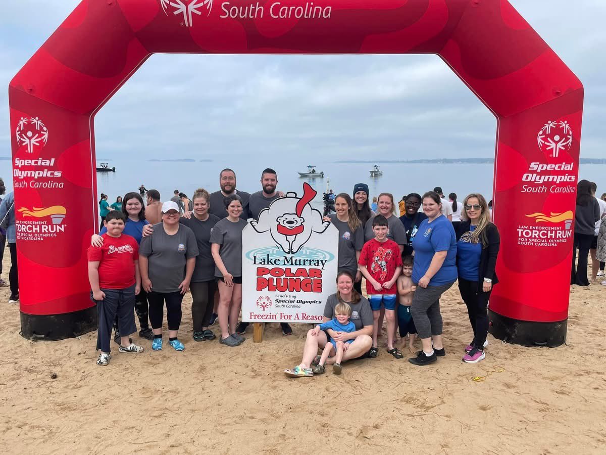 Together at LES we encourage others and we have FUN! We had a great time at this year’s Polar Plunge. Thank you to all of our families and community sponsors who helped us DOUBLE our goal!