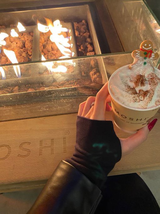 #الحب_هو

دلل روحَكَ ، أشبعها بِمَا يَسُرُها  .. .. 👒🦋

 #الهلال_ضمك