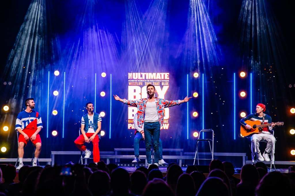 ULT_Boybands's tweet photo. 🎶 “Back For Good”? You know it! 💃✨
We’re busy cooking up plans to bring you more 90s magic, and we can’t wait to share what’s next! While you wait, drop your favourite Take That track in the comments! 👇

🎟️ Follow the journey at https://t.co/XGggoDIGjf https://t.co/HA9LNjPo5l