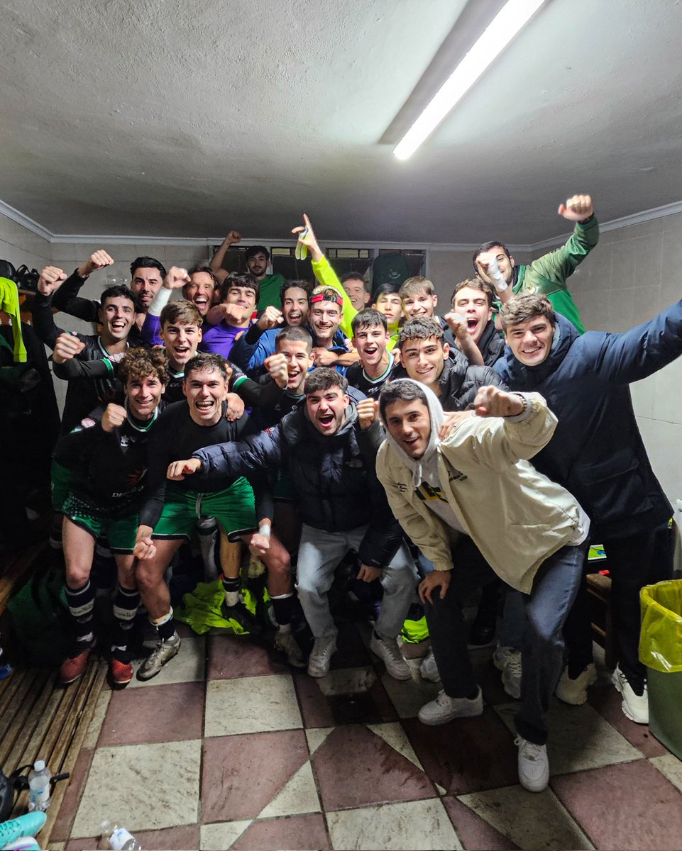 Yo con este equipo voy al fin del Mundo.

#𝐔𝐧𝐀𝐦𝐨𝐫𝐏𝐚𝐫𝐚𝐒𝐈𝐄𝐌𝐏𝐑𝐄💚