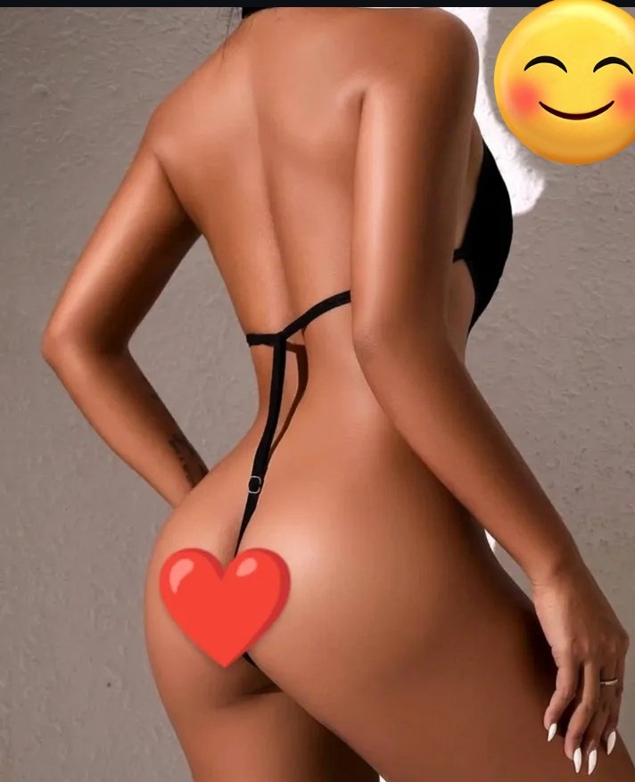 Mis lindos seguidores estoy en busca de este obsequio el que me lo regale le acepto una escapadita.<a href="/dayana257358790/">dayana</a>