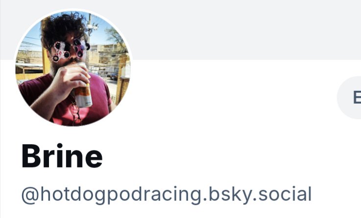 Brian (@hmmjawhut) on Twitter photo 