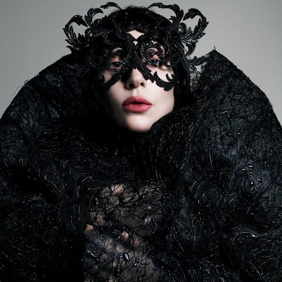 lg_spotify's tweet photo. .@ladygaga has reached a new peak of 119.8M monthly listeners, the second highest peak for a female artist

— 119,852,973 (+1,011,710) https://t.co/7t3bS18GvV