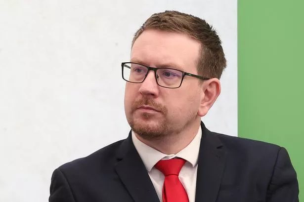 ArchRose90's tweet image. Andrew Gwynne sacked as Labour minister after a vile jibe about  pensioners who don't vote Labour;

'Dear resident, F*** your bins. I'm re-elected and without your vote. Screw you. PS: Hopefully you'll have croaked it by the all-outs.'

What Labour really thinks of old people.