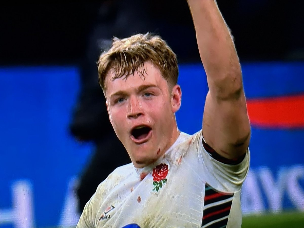 Tom Vickers tweet media