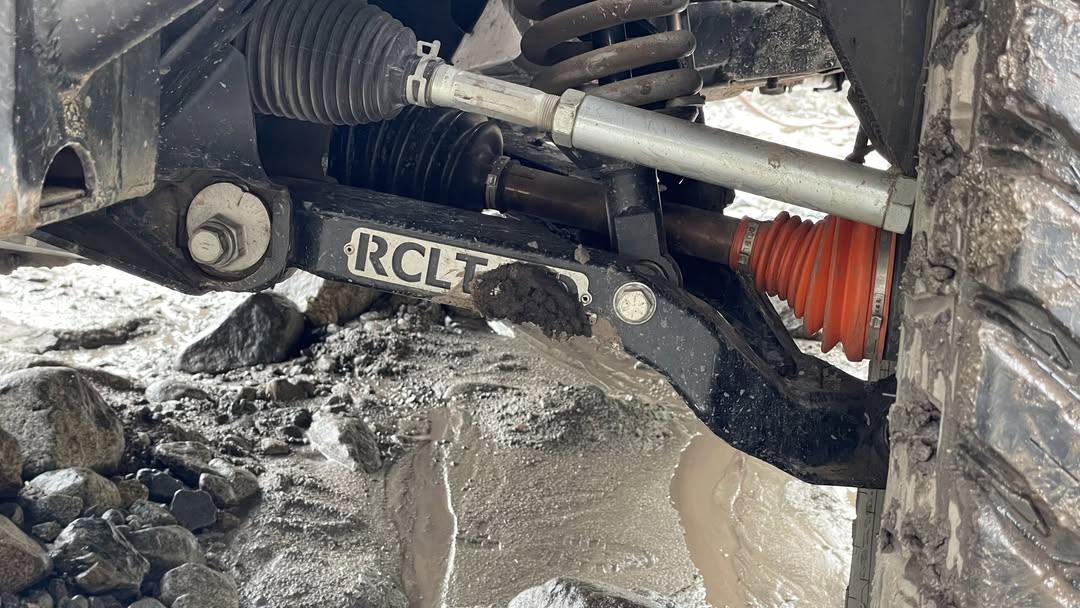 "Guess it’s just RCLT now… Mud took the 'Heavy Duty' out, but good luck convincing the trail! 😂"

"So Heavy Duty, even the mud is trying to bring it down a notch. Nice try. 😏"

#CaptionThis 👇🏽

MarlinCrawler.com/RCLTHD

#MarlinCrawler #MCOR #RCLTHD #LongTravel #Unstoppable