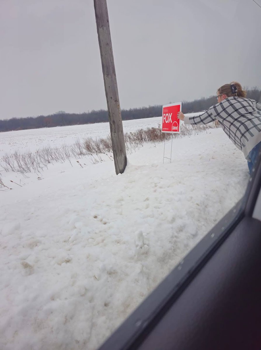 AshleyFoxRPN's tweet image. @JenatLFPress Had a great chat about cold-weather campaigning in Perth-Wellington! ❄️ 
The snow’s not slowing us down—just adding to the adventure! ⛄🚪
#WinterGrind #elxn2025