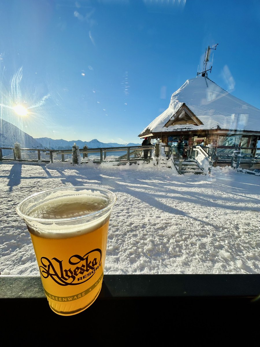 ERobbins tweet media