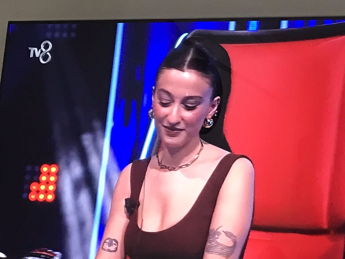 İnadına  #Tv8Boykot etmiyoruz ulan 
Siz gidin yumurcak tv. İzleyin